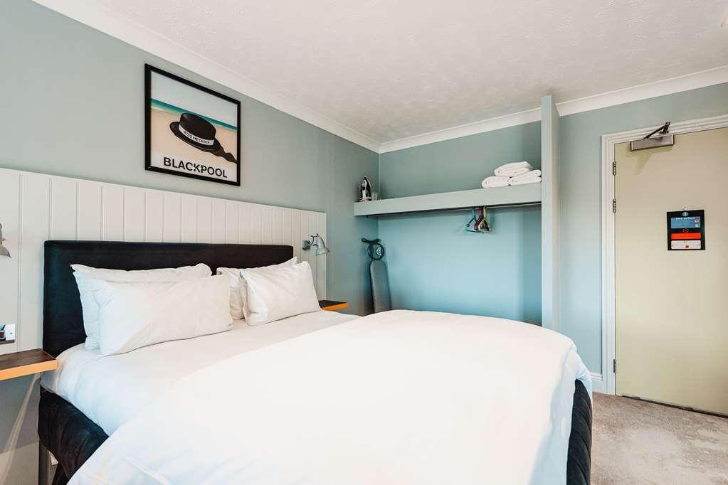 Village Hotel Blackpool Rum bild